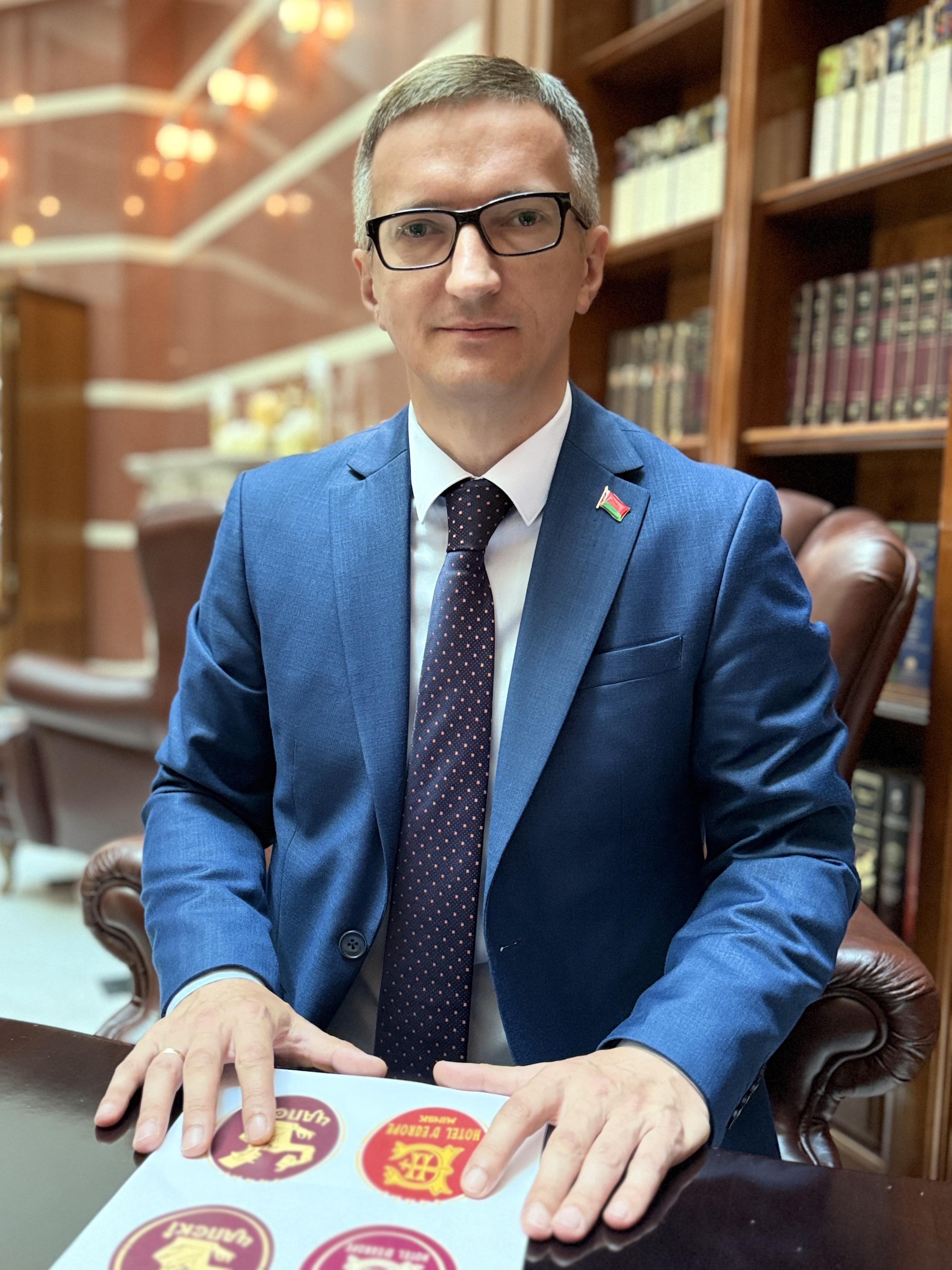 Первый заместитель директора предприятия - Ткачук Иван Алексеевич